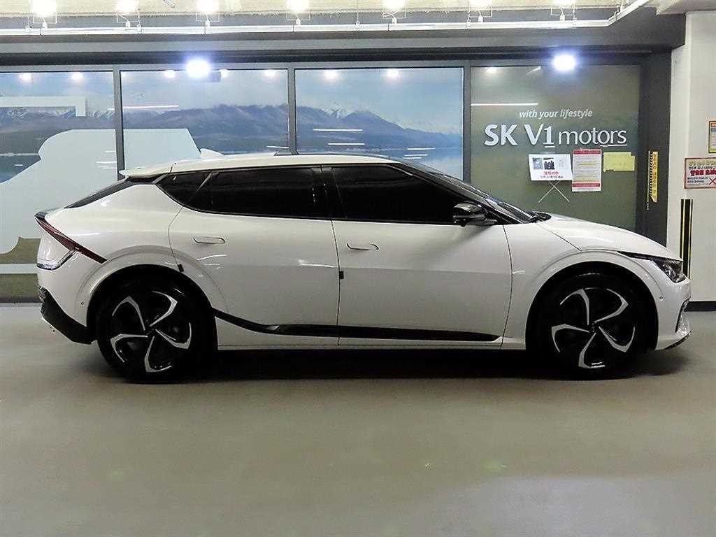 기아 EV6 롱레인지 AWD GT Line 이미지 3