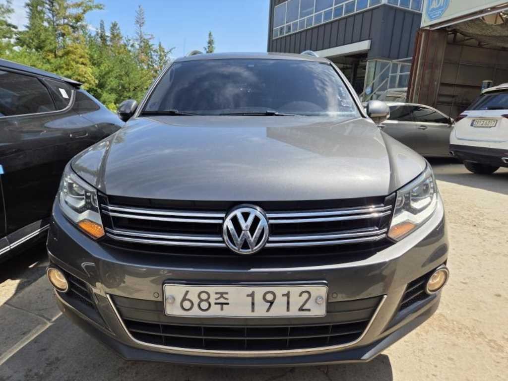 폭스바겐 티구안 뉴티구안 2.0 TDI 블루모션 이미지 2