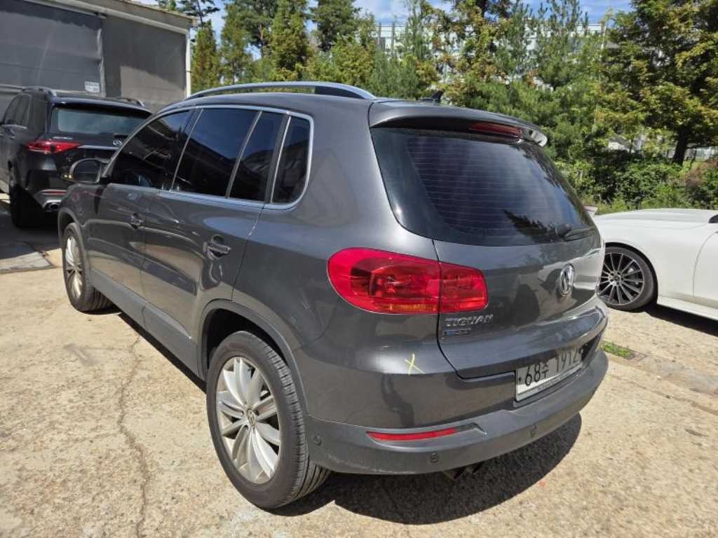 폭스바겐 티구안 뉴티구안 2.0 TDI 블루모션 이미지 5