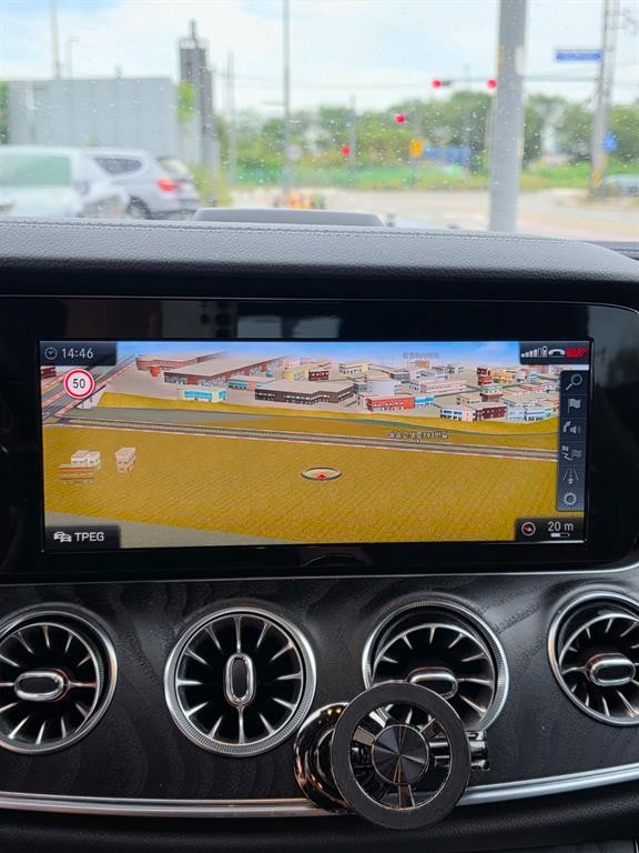 벤츠 E 클래스 E-클래스 W213 E220d 카브리올레 이미지 15