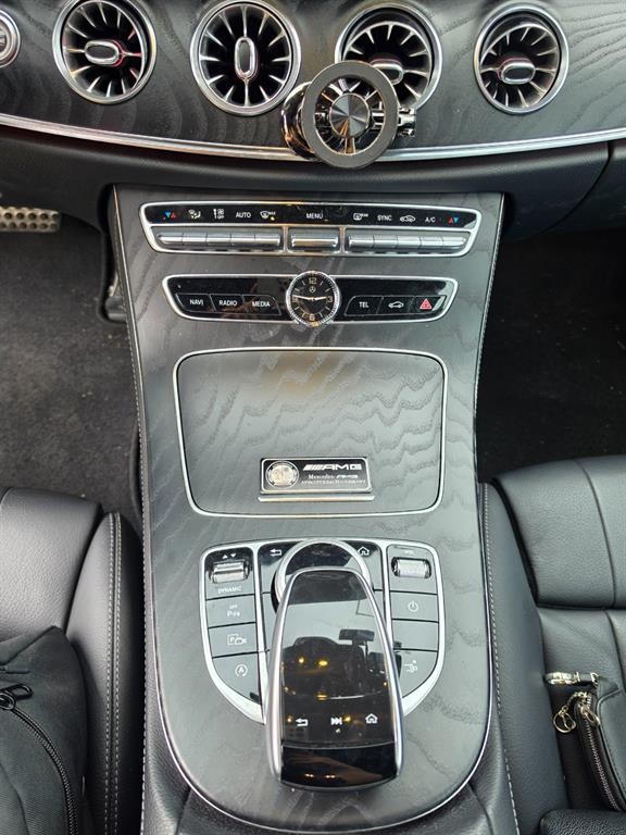 벤츠 E 클래스 E-클래스 W213 E220d 카브리올레 이미지 16