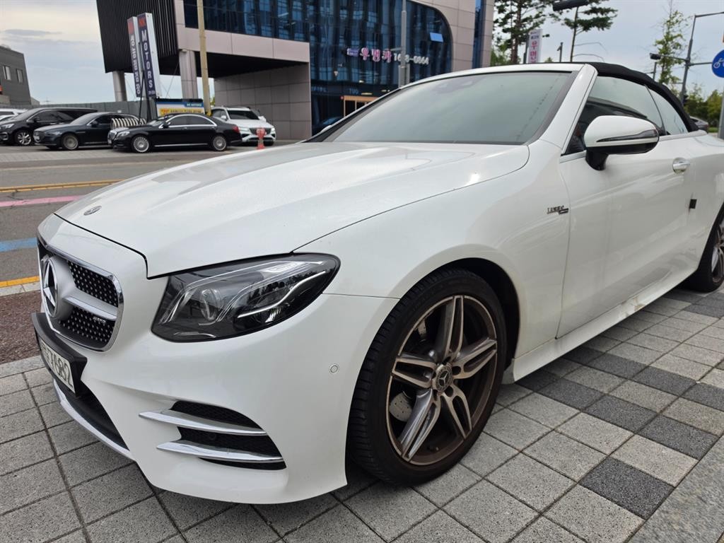 벤츠 E 클래스 E-클래스 W213 E220d 카브리올레 이미지 2