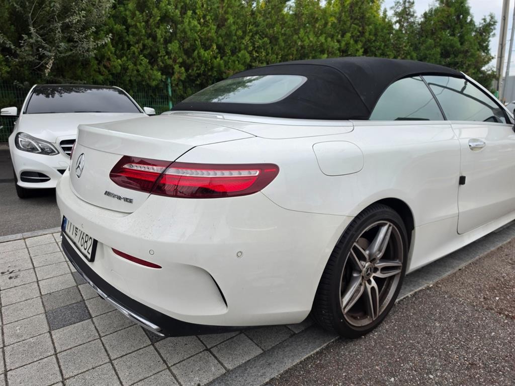 벤츠 E 클래스 E-클래스 W213 E220d 카브리올레 이미지 6