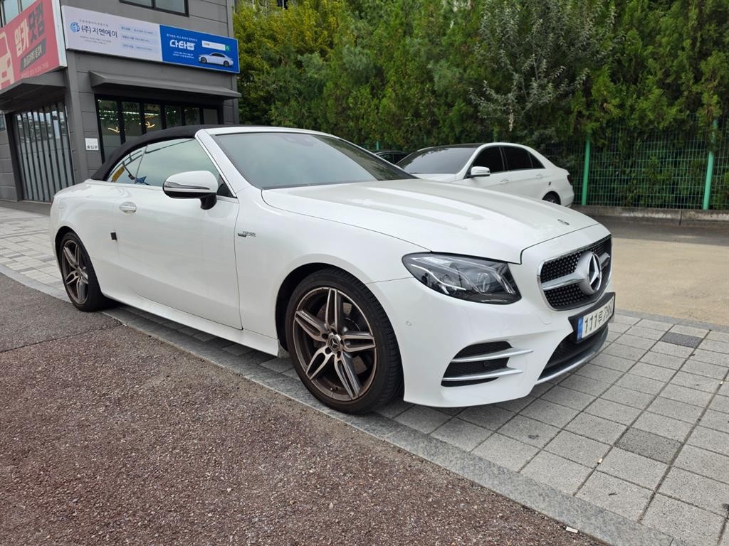 벤츠 E 클래스 E-클래스 W213 E220d 카브리올레 이미지 8