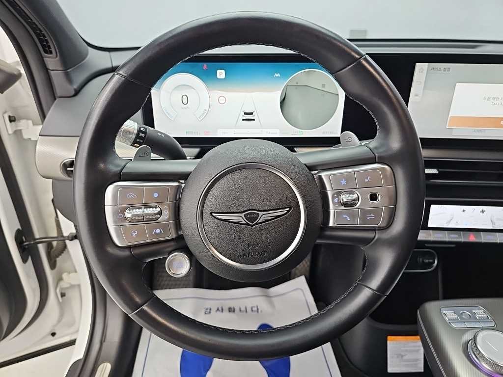 제네시스 GV60 스탠다드 2WD 이미지 9
