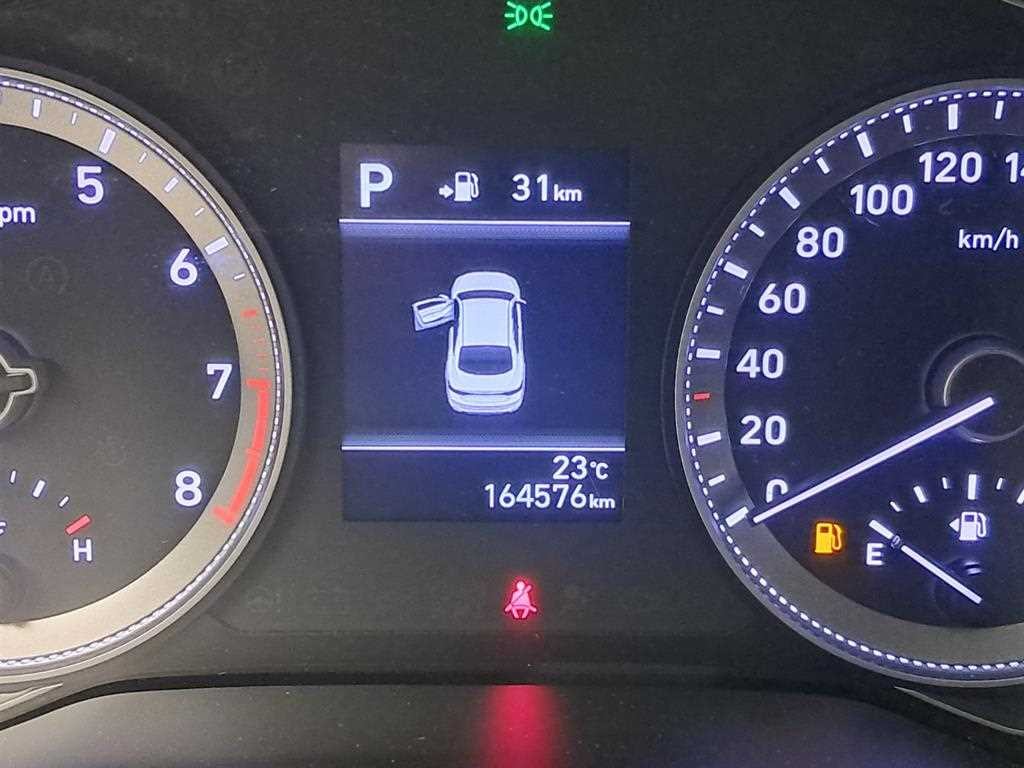 현대 그랜저 그랜저 IG 2.4 GDI 프리미엄 기본형 이미지 7