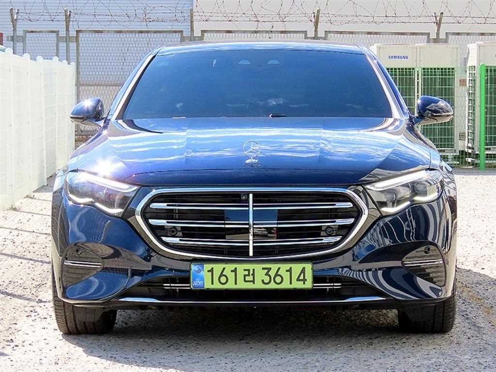 벤츠 E 클래스 E-클래스 W214 E450 4MATIC 익스클루시브 이미지 1