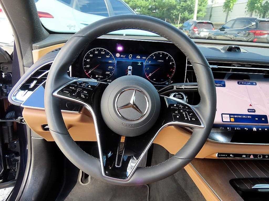 벤츠 E 클래스 E-클래스 W214 E450 4MATIC 익스클루시브 이미지 8
