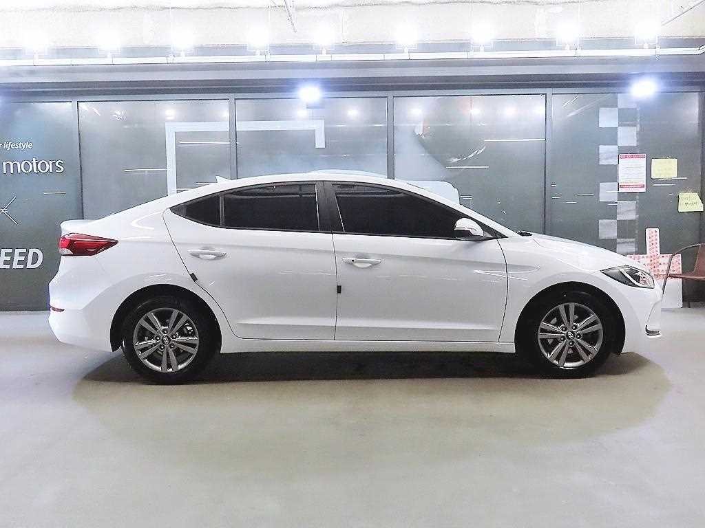 현대 아반떼 아반떼 AD 1.6 e-VGT 스마트 스페셜 이미지 3