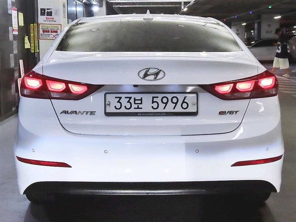 현대 아반떼 아반떼 AD 1.6 e-VGT 스마트 스페셜 이미지 5
