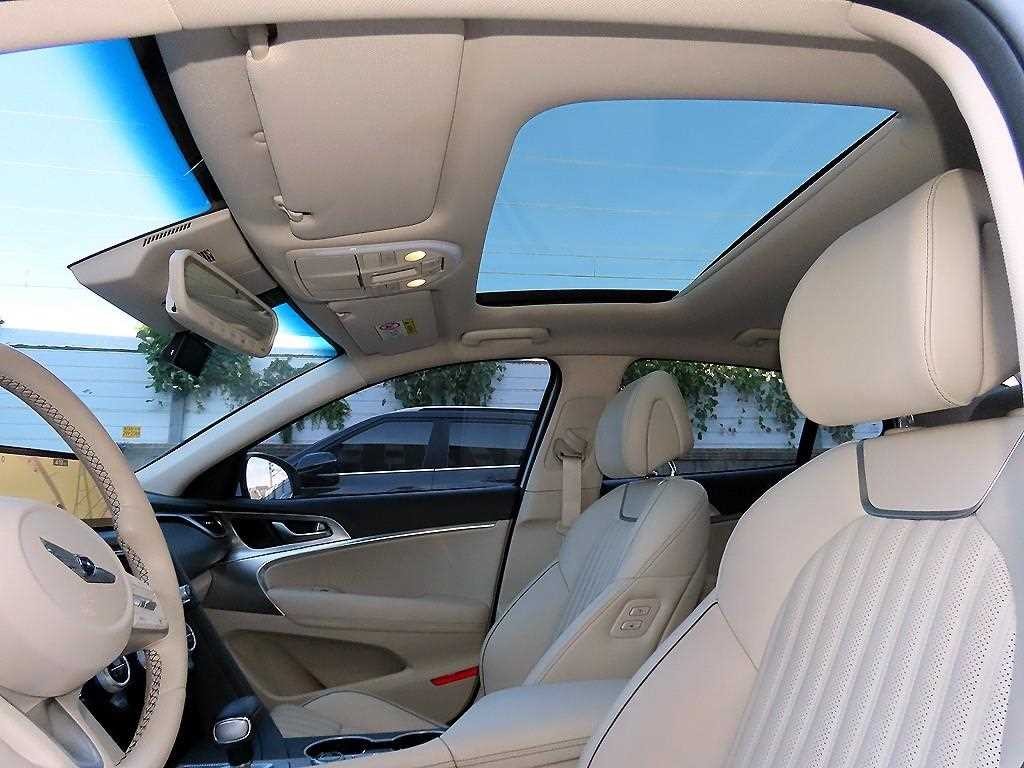 제네시스 G70 더 뉴 G70 가솔린 2.0T 2WD 이미지 18