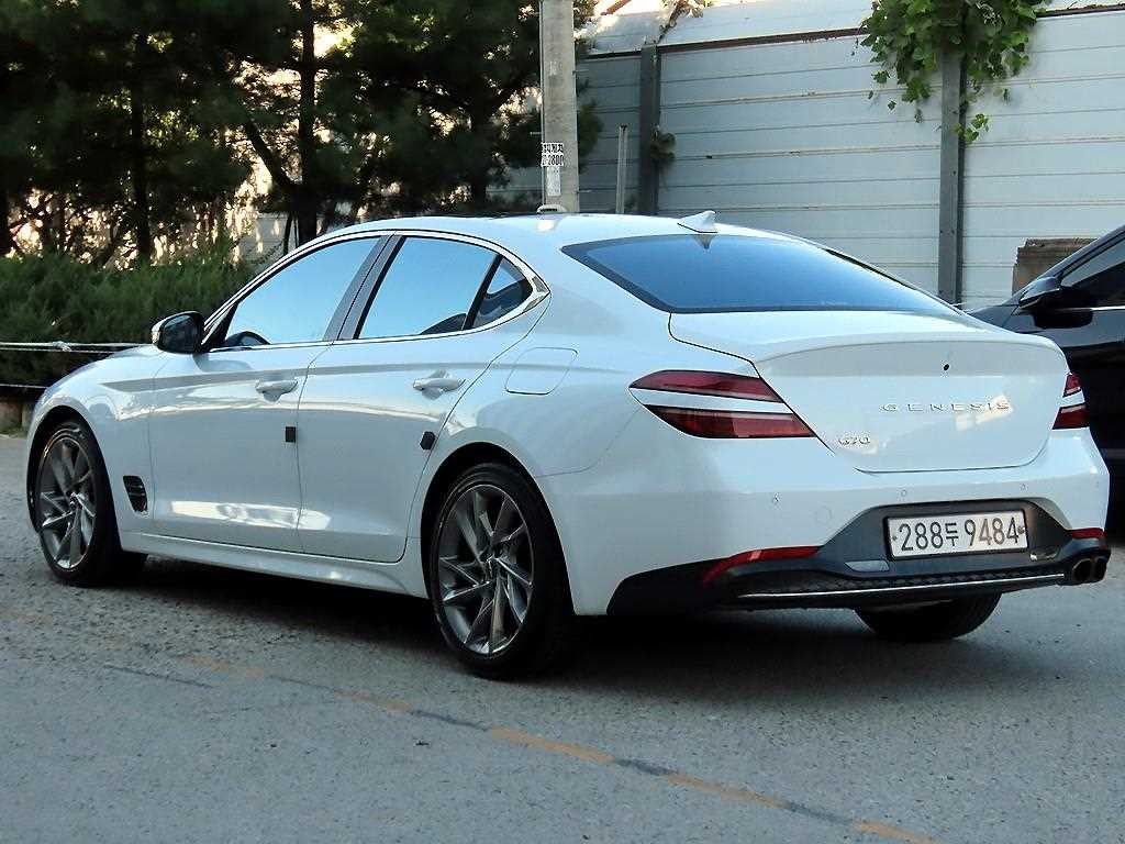 제네시스 G70 더 뉴 G70 가솔린 2.0T 2WD 이미지 3