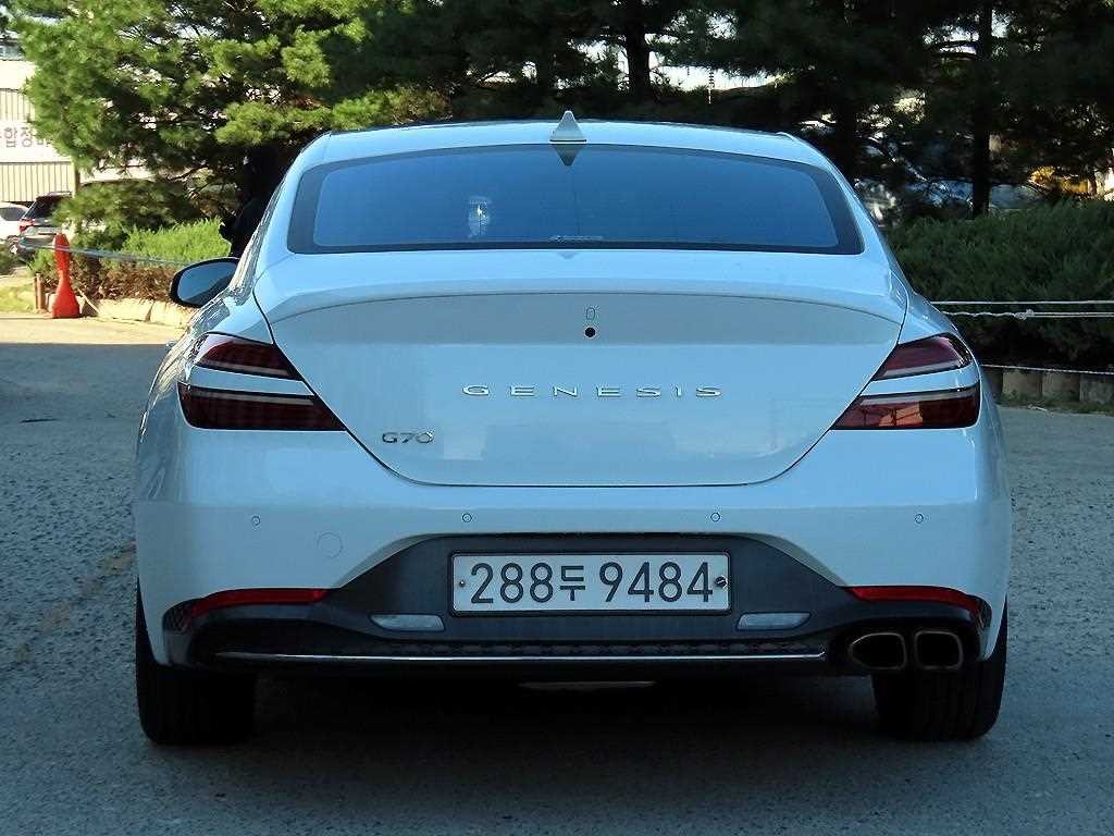 제네시스 G70 더 뉴 G70 가솔린 2.0T 2WD 이미지 4