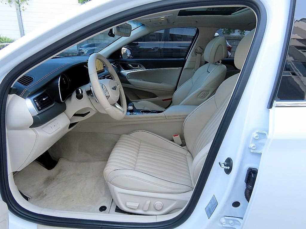 제네시스 G70 더 뉴 G70 가솔린 2.0T 2WD 이미지 5