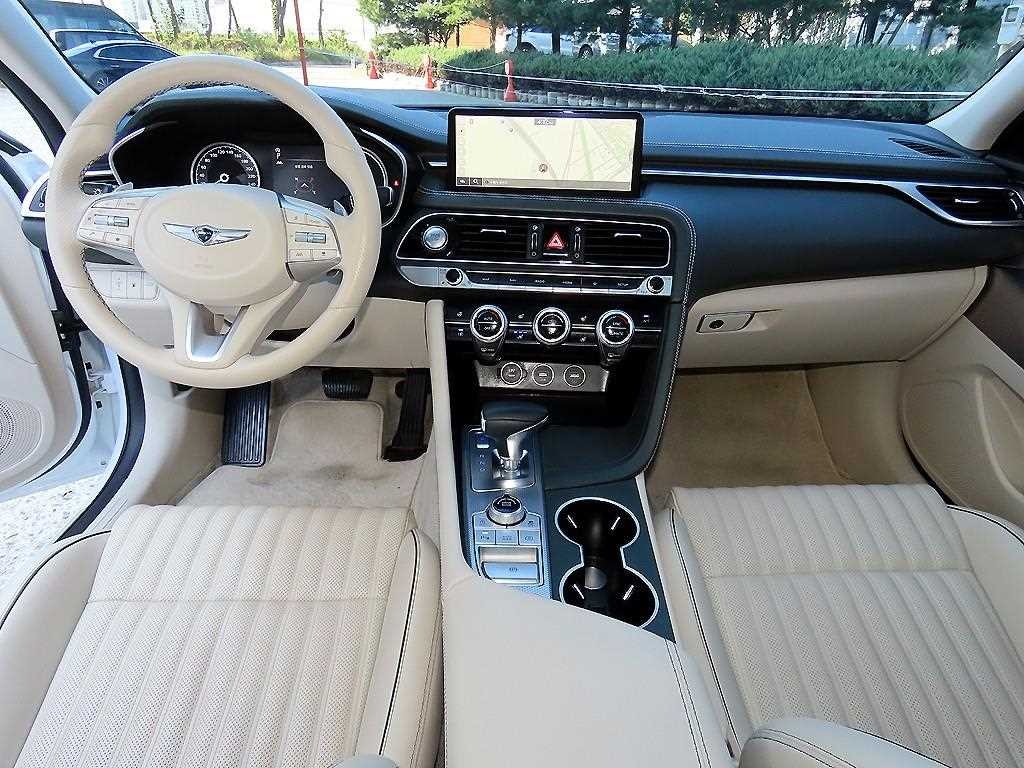제네시스 G70 더 뉴 G70 가솔린 2.0T 2WD 이미지 7
