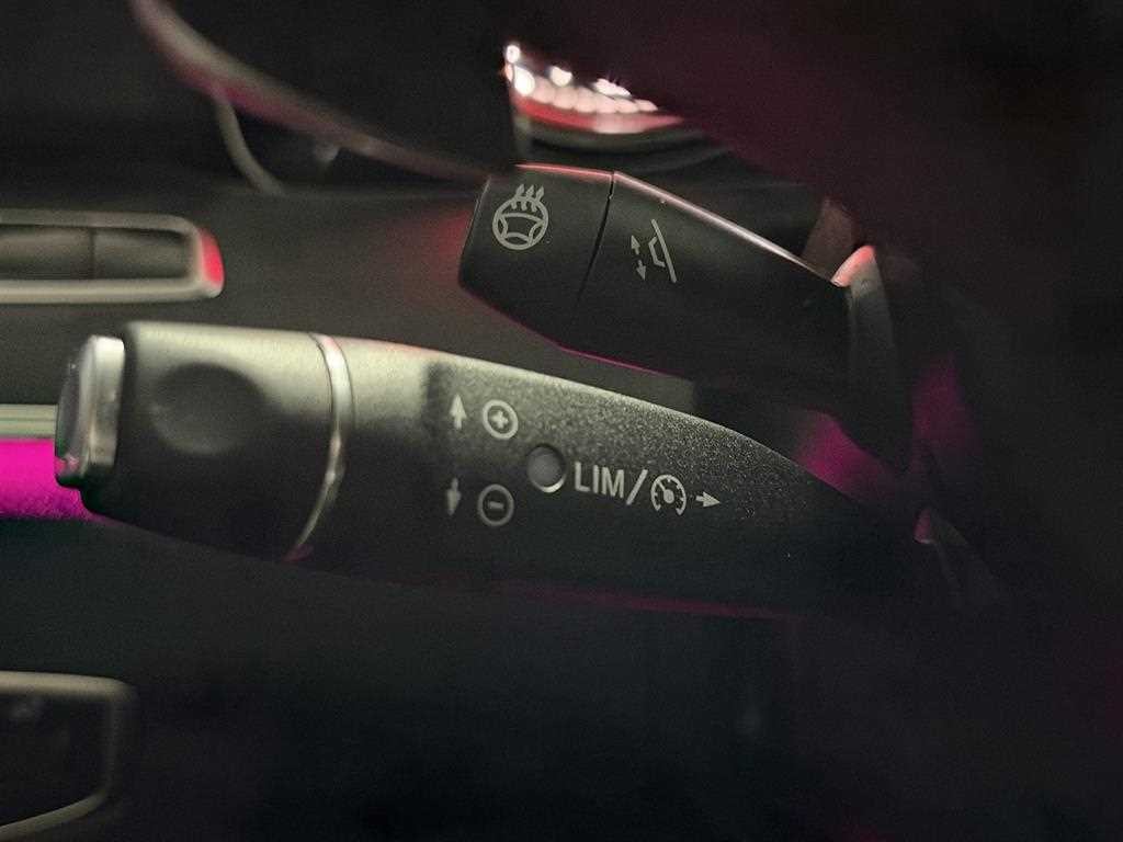 벤츠 E 클래스 E-클래스 W213 E220d 4MATIC 아방가르드 이미지 16