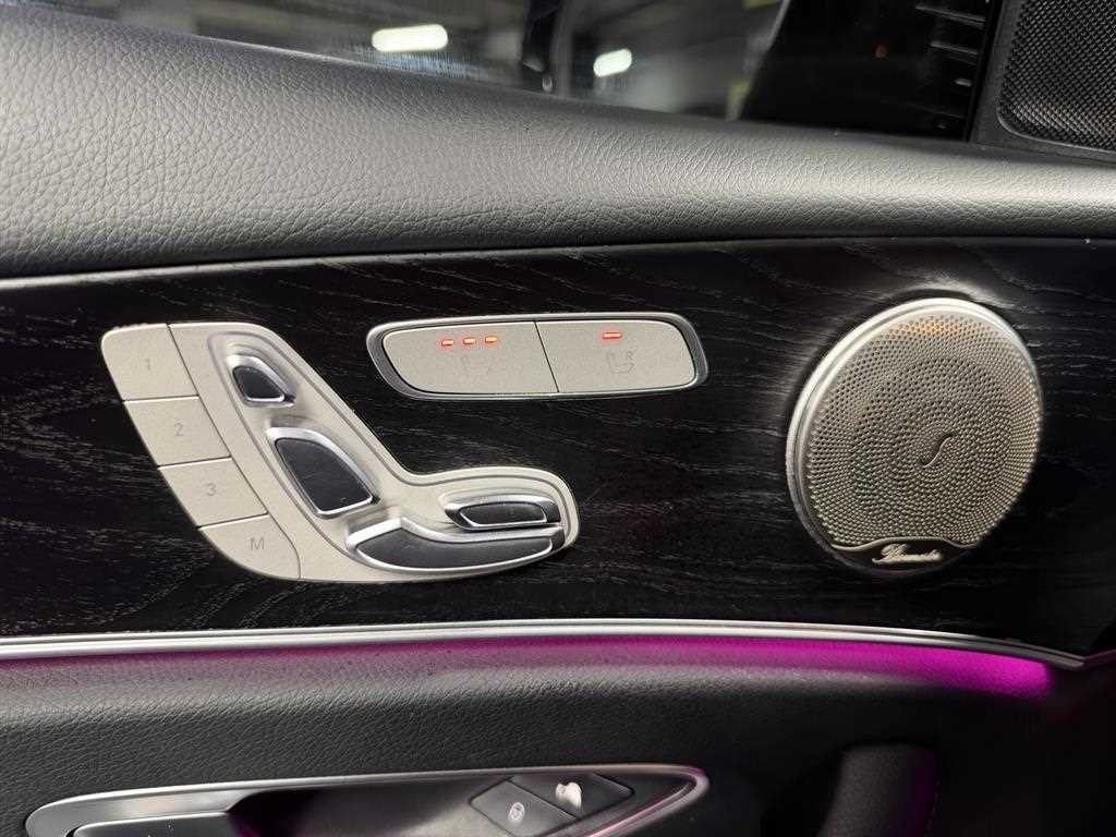 벤츠 E 클래스 E-클래스 W213 E220d 4MATIC 아방가르드 이미지 17