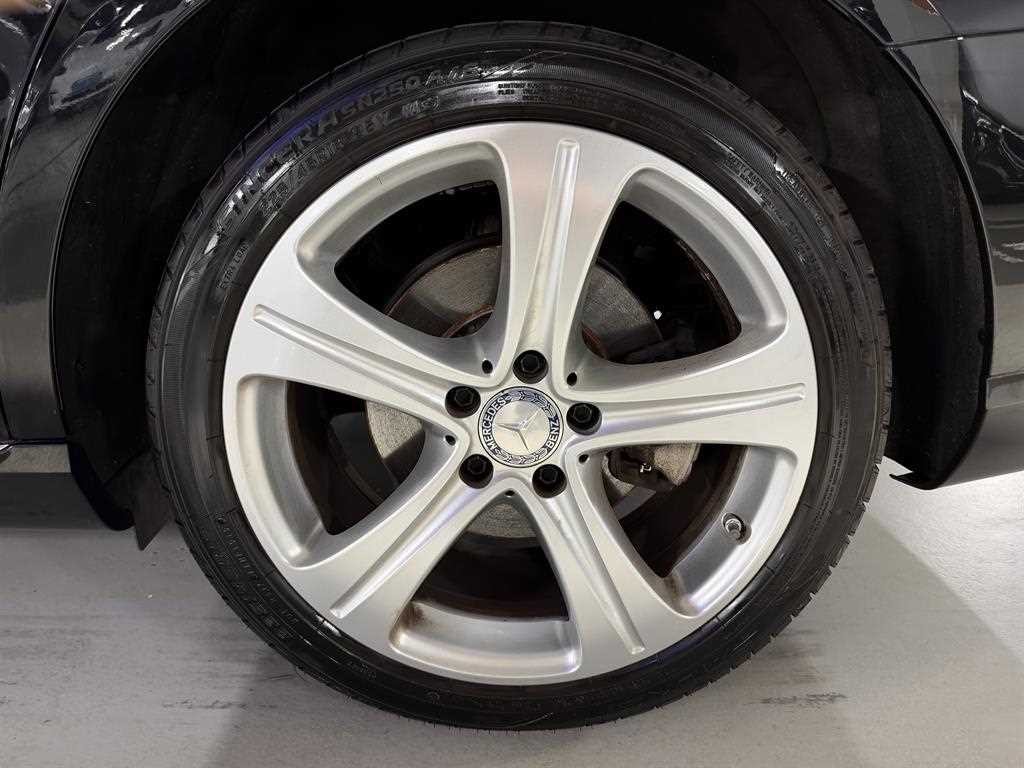 벤츠 E 클래스 E-클래스 W213 E220d 4MATIC 아방가르드 이미지 19