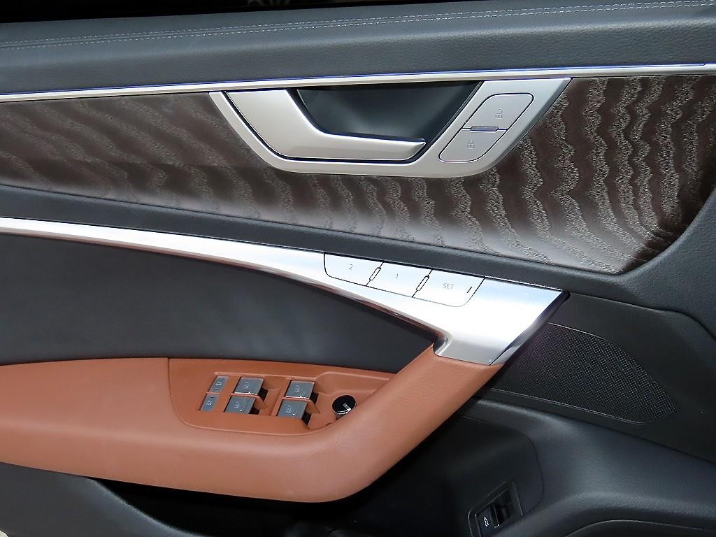 아우디 A6 A6 (C8) 45 TFSI 콰트로 프리미엄 이미지 12