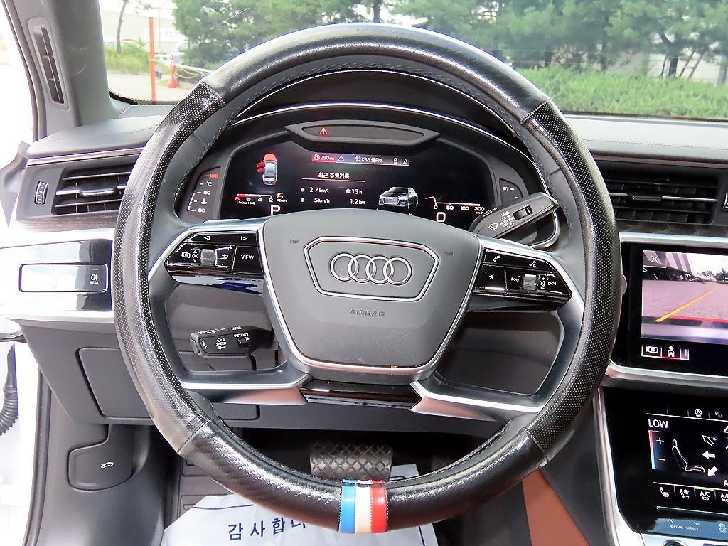 아우디 A6 A6 (C8) 45 TFSI 콰트로 프리미엄 이미지 8