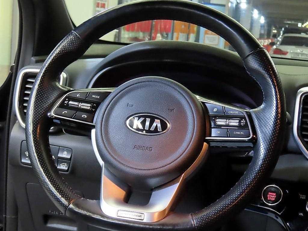 기아 스포티지 스포티지 더 볼드 2.0 디젤 2WD 인텔리전트 이미지 8