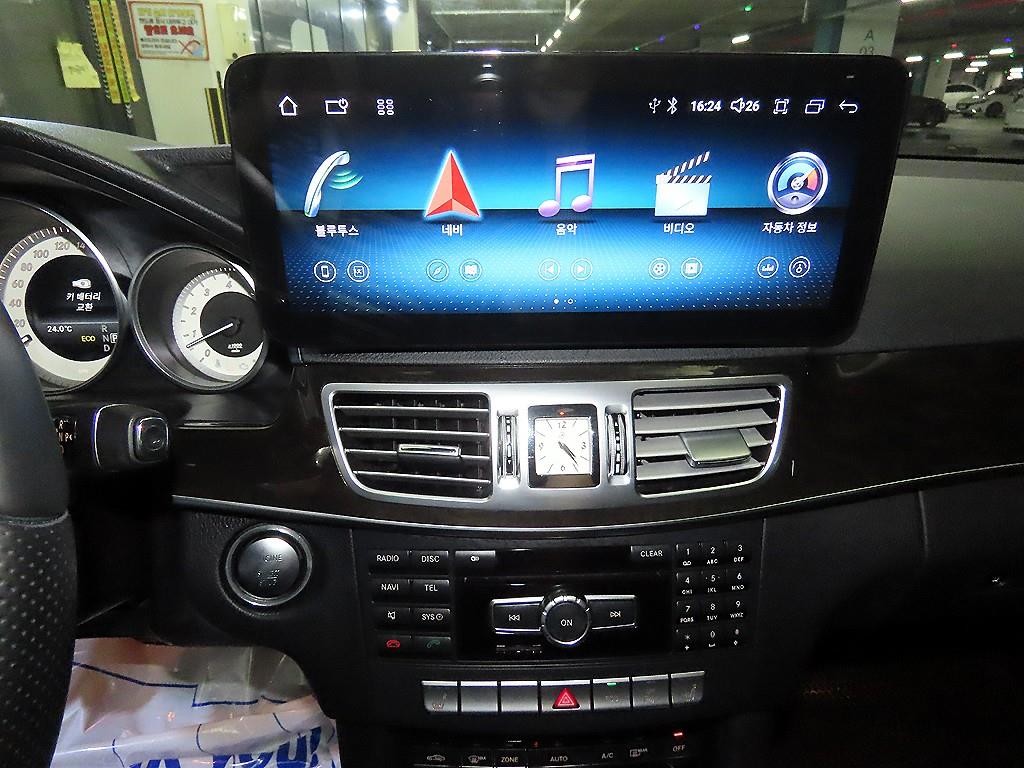 벤츠 E 클래스 E-클래스 W212 E300 4MATIC 아방가르드 이미지 11