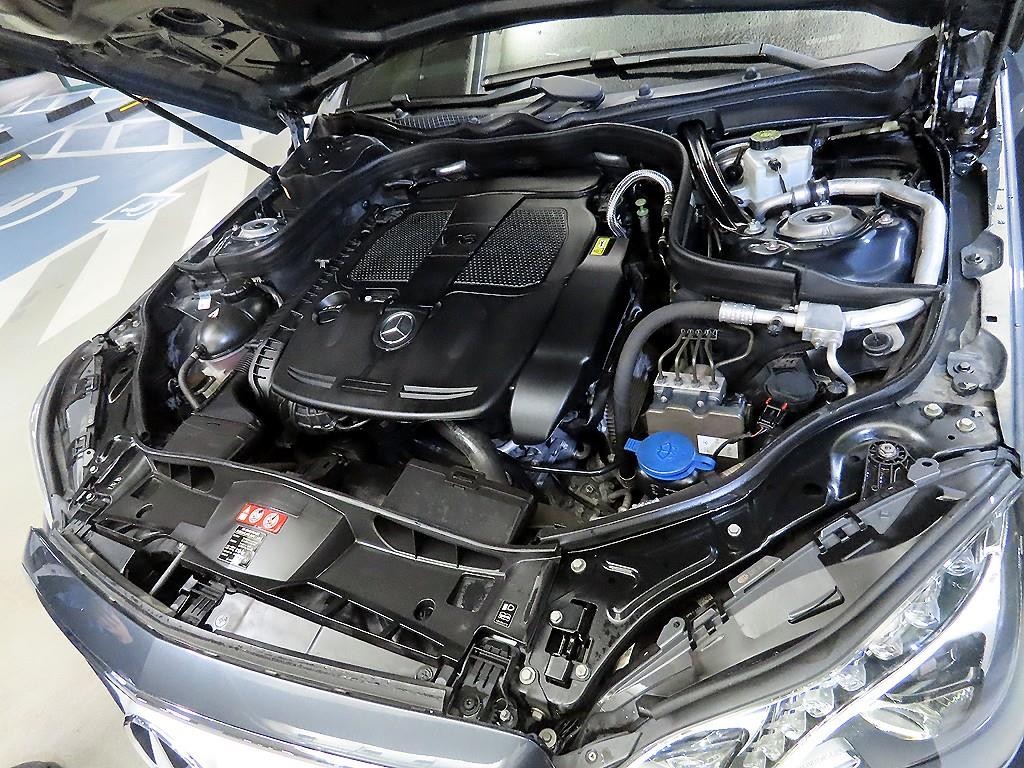 벤츠 E 클래스 E-클래스 W212 E300 4MATIC 아방가르드 이미지 19