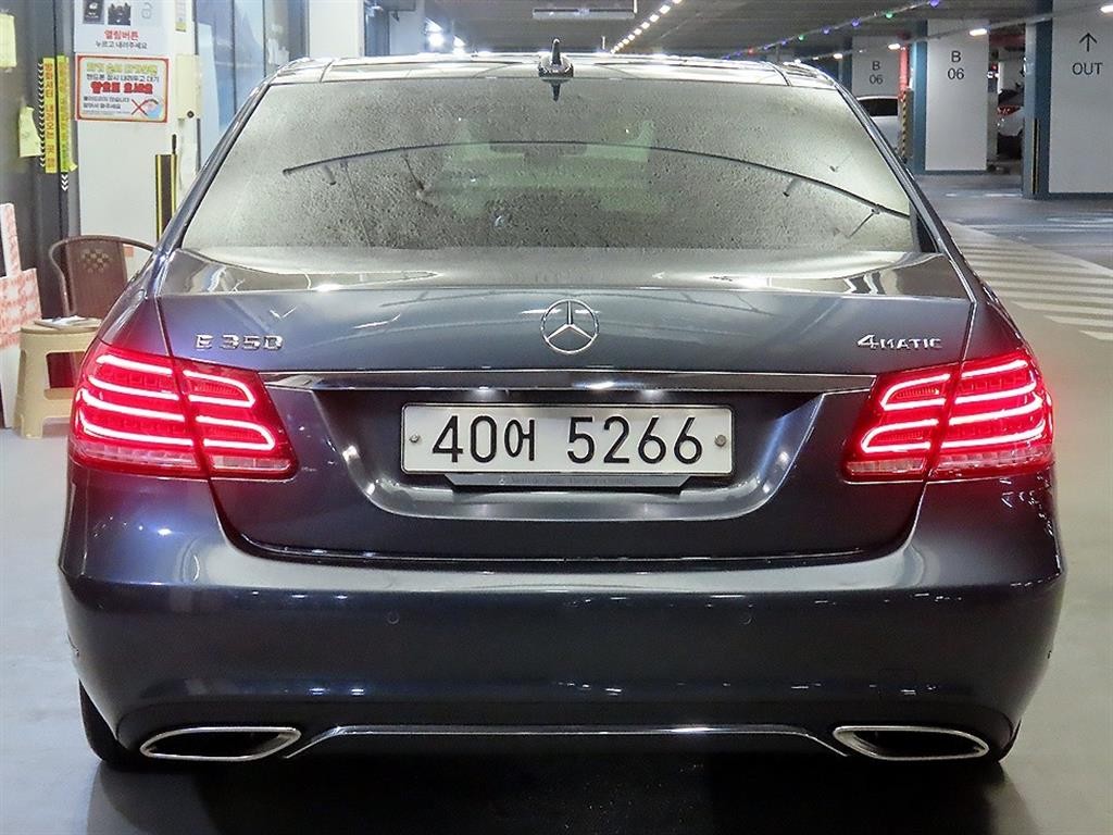 벤츠 E 클래스 E-클래스 W212 E300 4MATIC 아방가르드 이미지 5