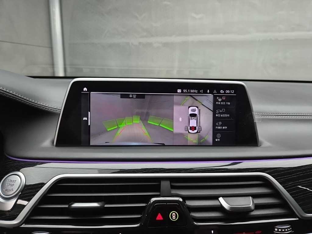 BMW 7시리즈 7시리즈 (G11) 730Ld xDrive M 스포츠 이미지 14