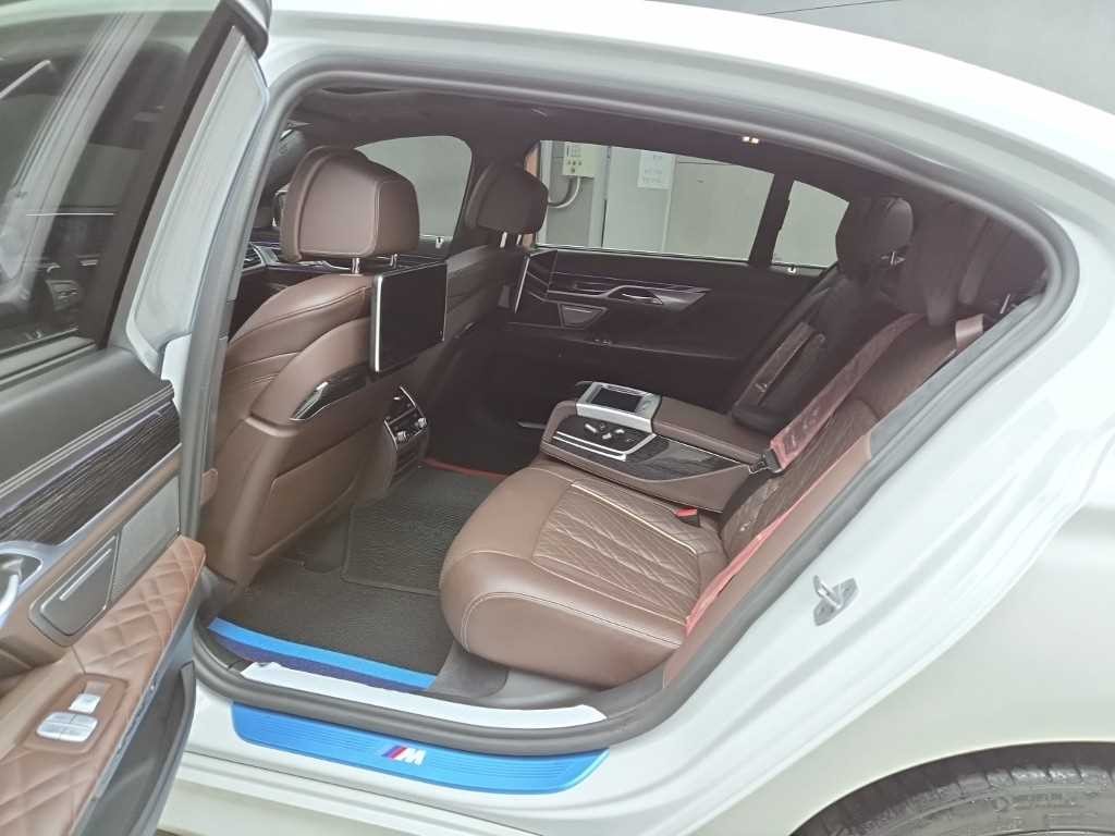 BMW 7시리즈 7시리즈 (G11) 730Ld xDrive M 스포츠 이미지 6