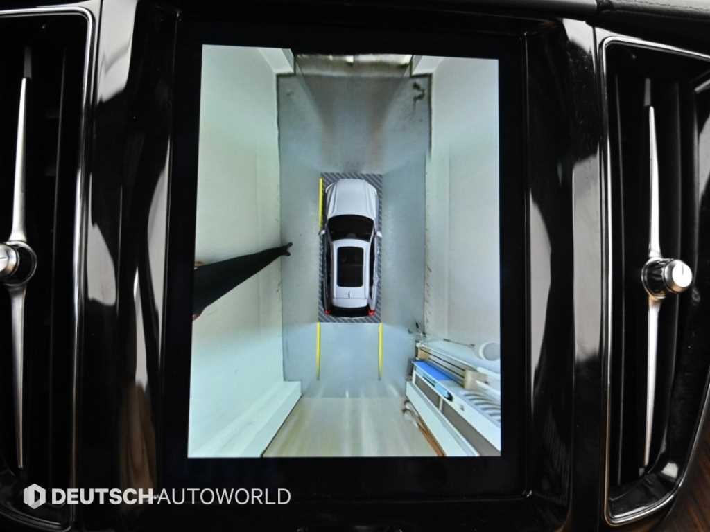 볼보 XC60 XC60(2세대) B6 AWD 얼티메이트 브라이트 이미지 15