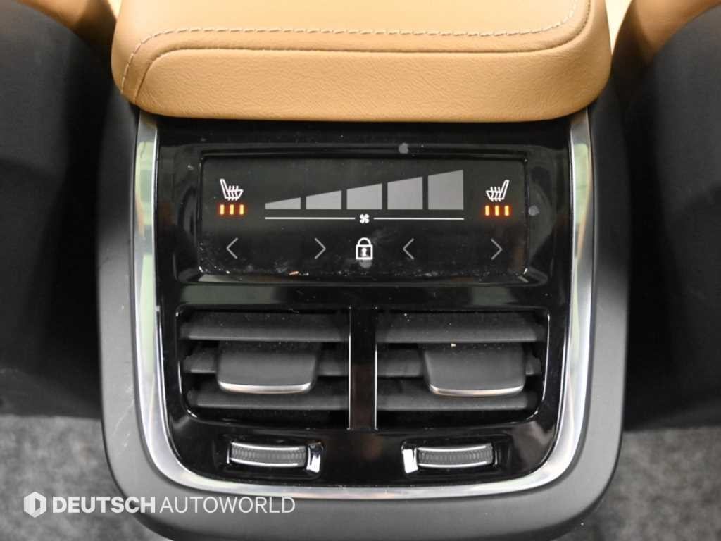 볼보 XC60 XC60(2세대) B6 AWD 얼티메이트 브라이트 이미지 16