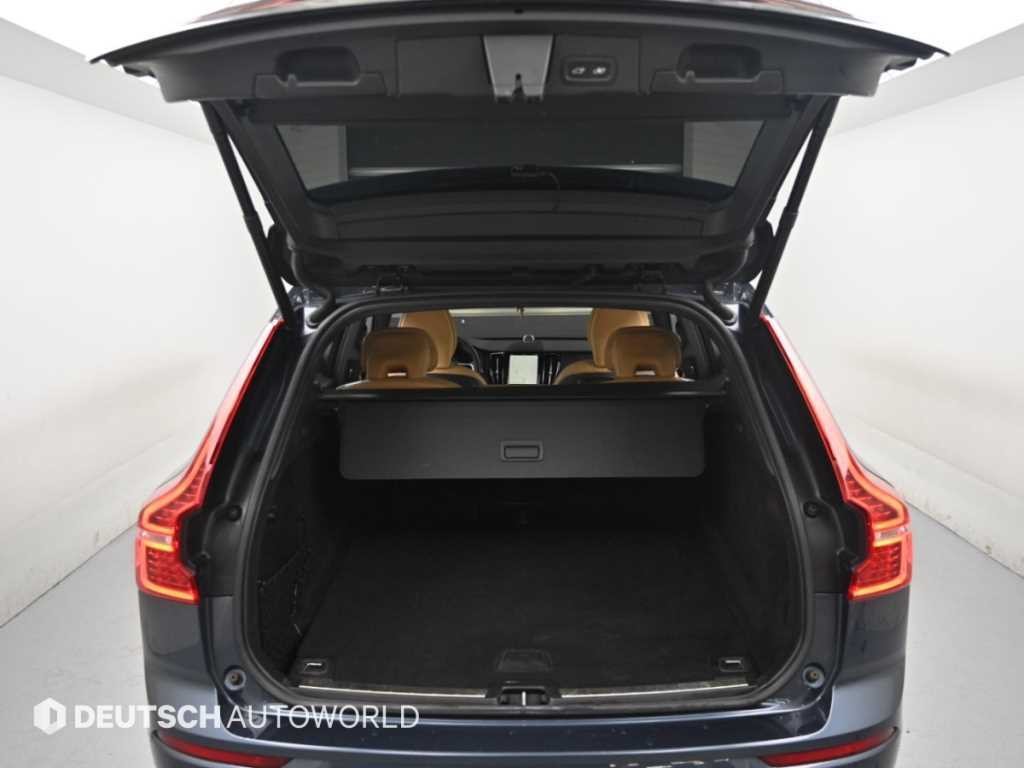 볼보 XC60 XC60(2세대) B6 AWD 얼티메이트 브라이트 이미지 19