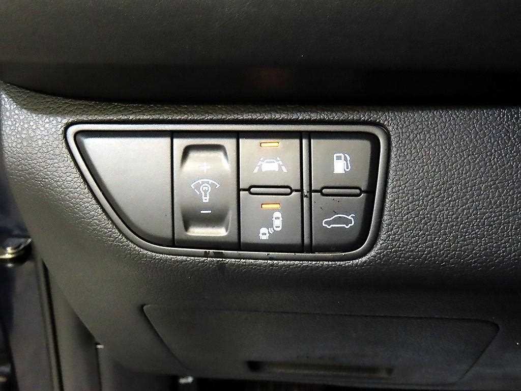 제네시스 G70 2.0T 어드밴스드 이미지 14