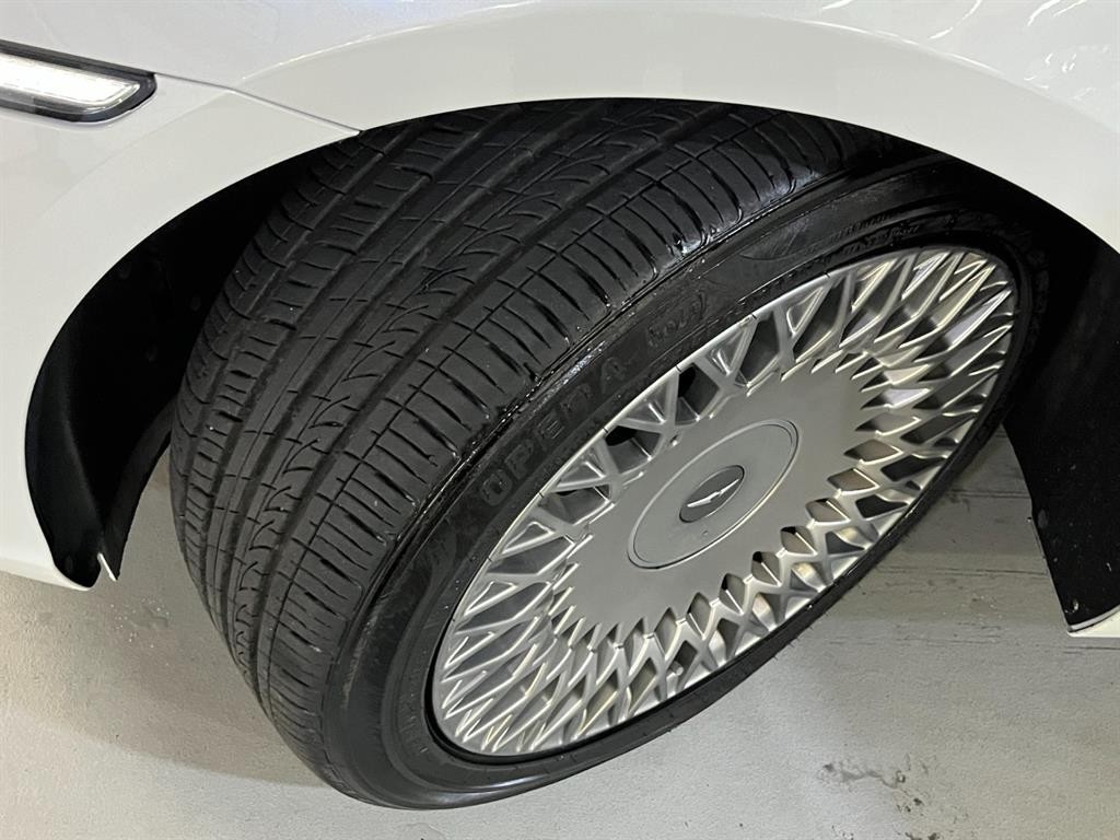 제네시스 G90 3.3 T AWD 프리미엄 럭셔리 이미지 18