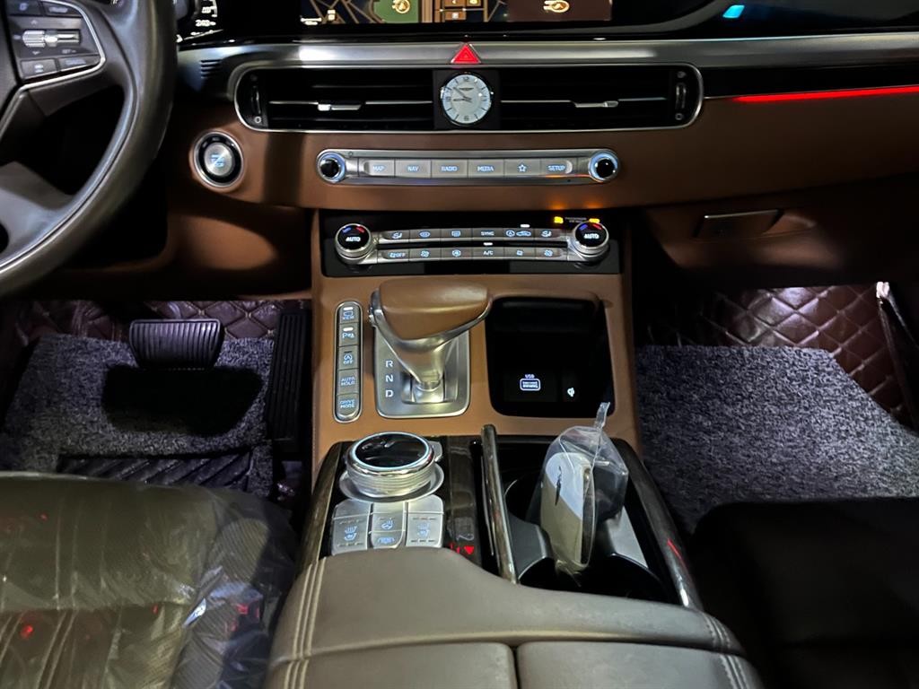 제네시스 G90 3.3 T AWD 프리미엄 럭셔리 이미지 9