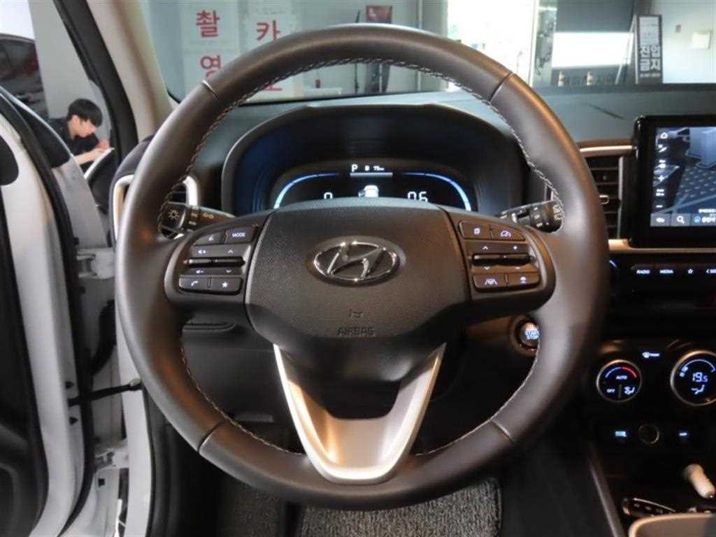 현대 베뉴 1.6 프리미엄 이미지 15
