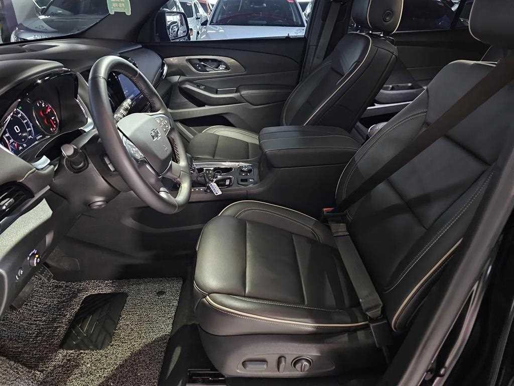 쉐보레 트래버스 3.6 AWD 레드라인 이미지 13