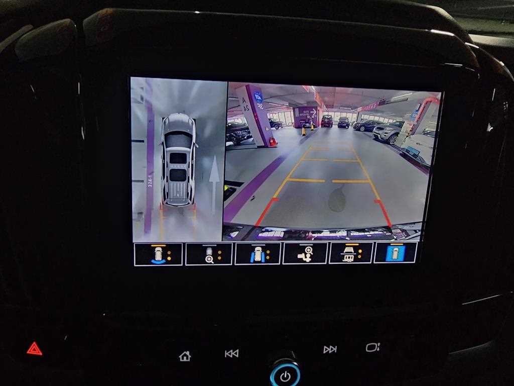 쉐보레 트래버스 3.6 AWD 레드라인 이미지 9