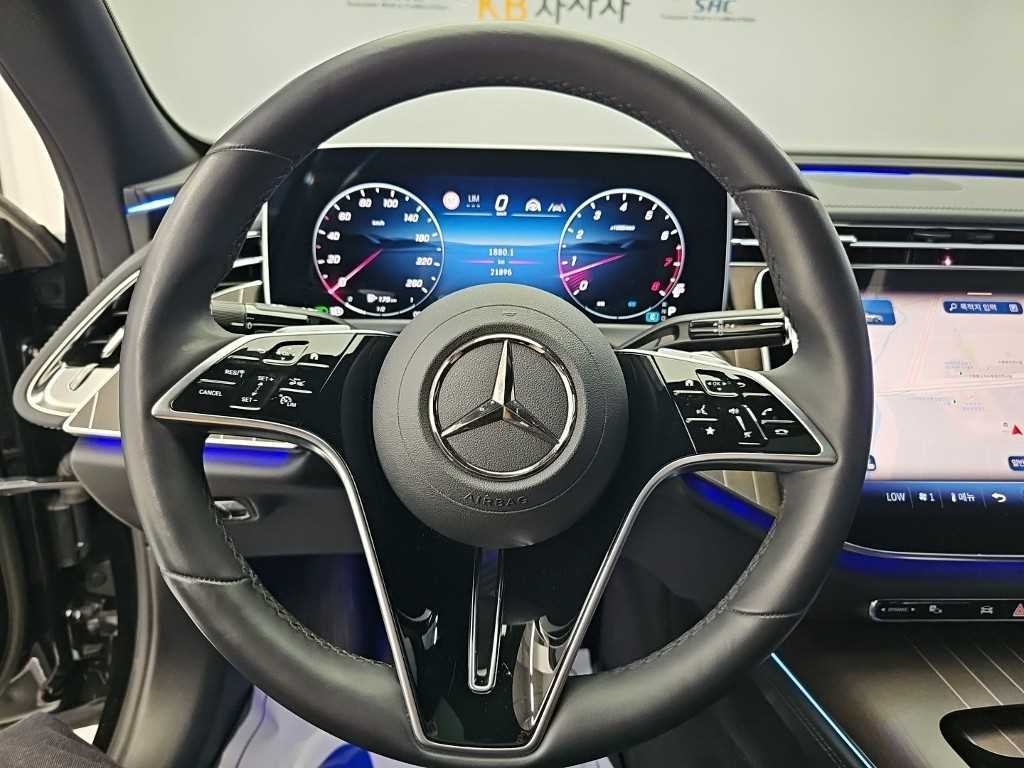 벤츠 E 클래스 E-클래스 W214 E300 4MATIC 익스클루시브 이미지 9