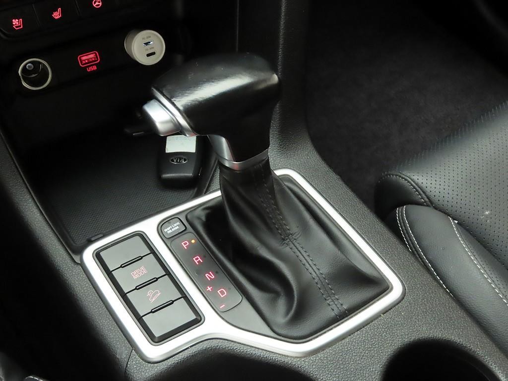 기아 스포티지 스포티지 더 볼드 1.6 디젤 2WD 프레스티지 이미지 11