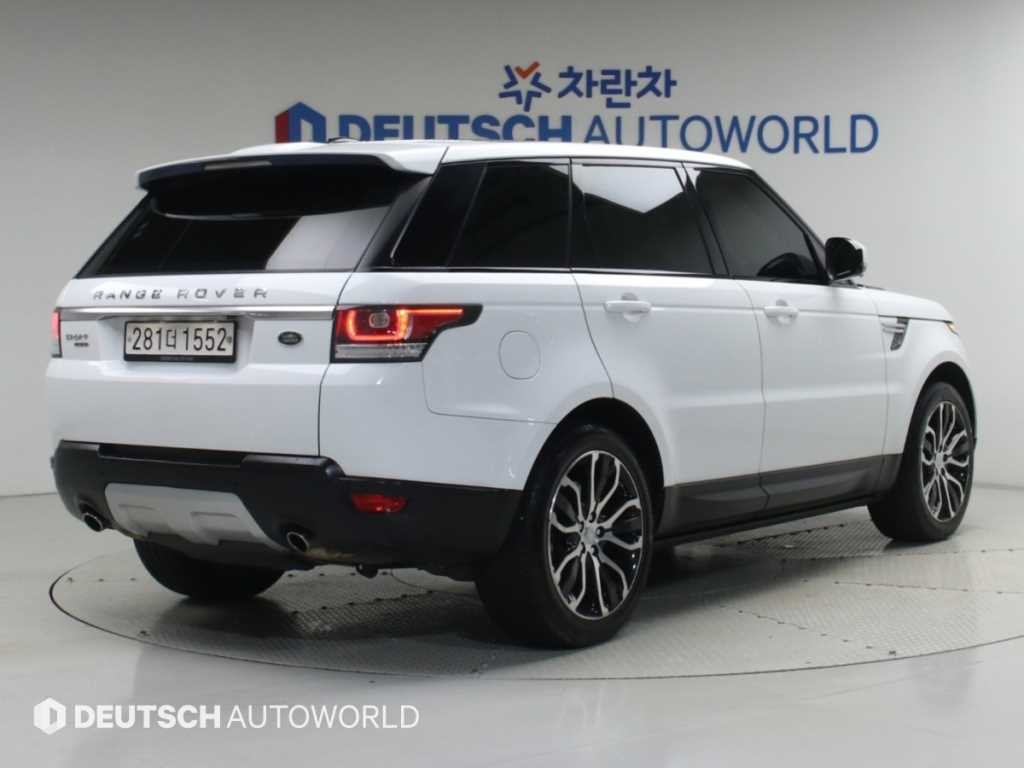 랜드로버 레인지로버 스포츠 레인지로버 스포츠 2세대 3.0 SDV6 HSE 이미지 2
