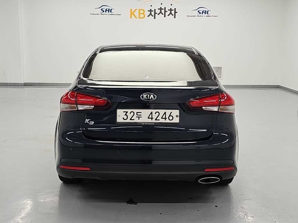 기아 K3 더뉴 K3 1.6 GDI 트렌디 스타일 이미지 3