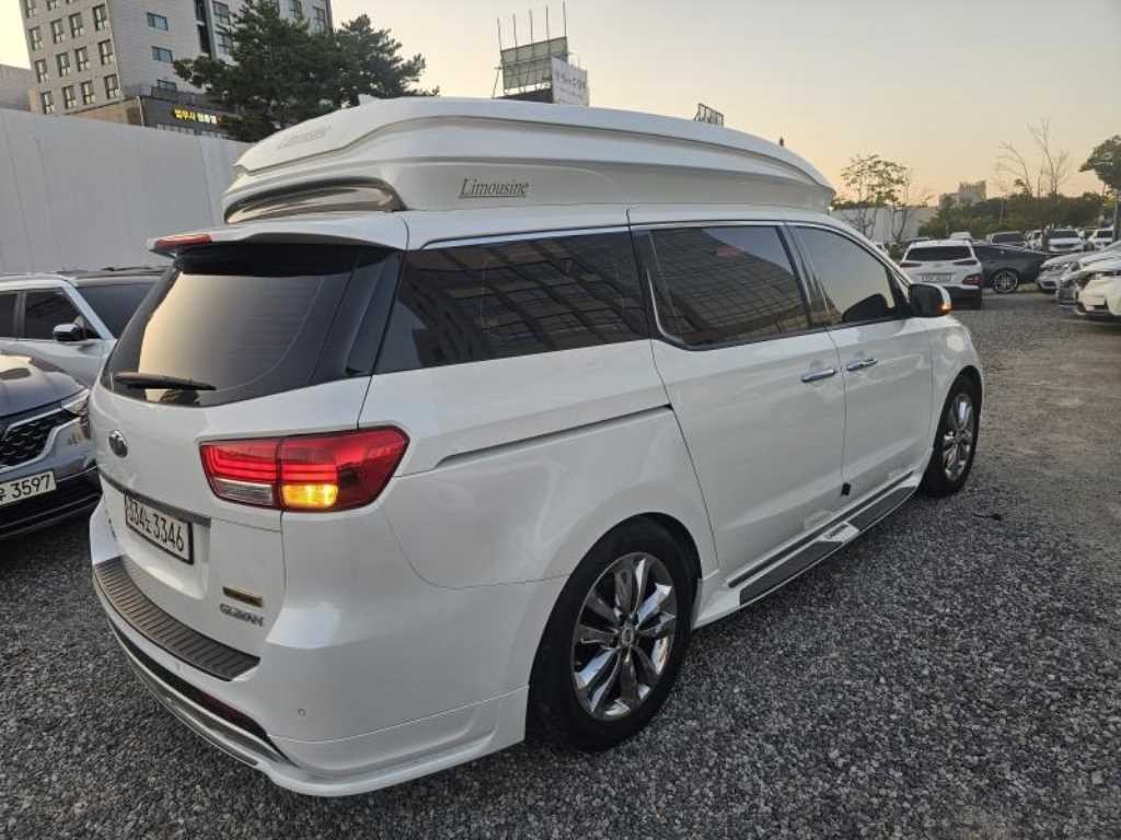 기아 카니발 올 뉴 카니발 가솔린 9인승 하이리무진 노블레스 이미지 3