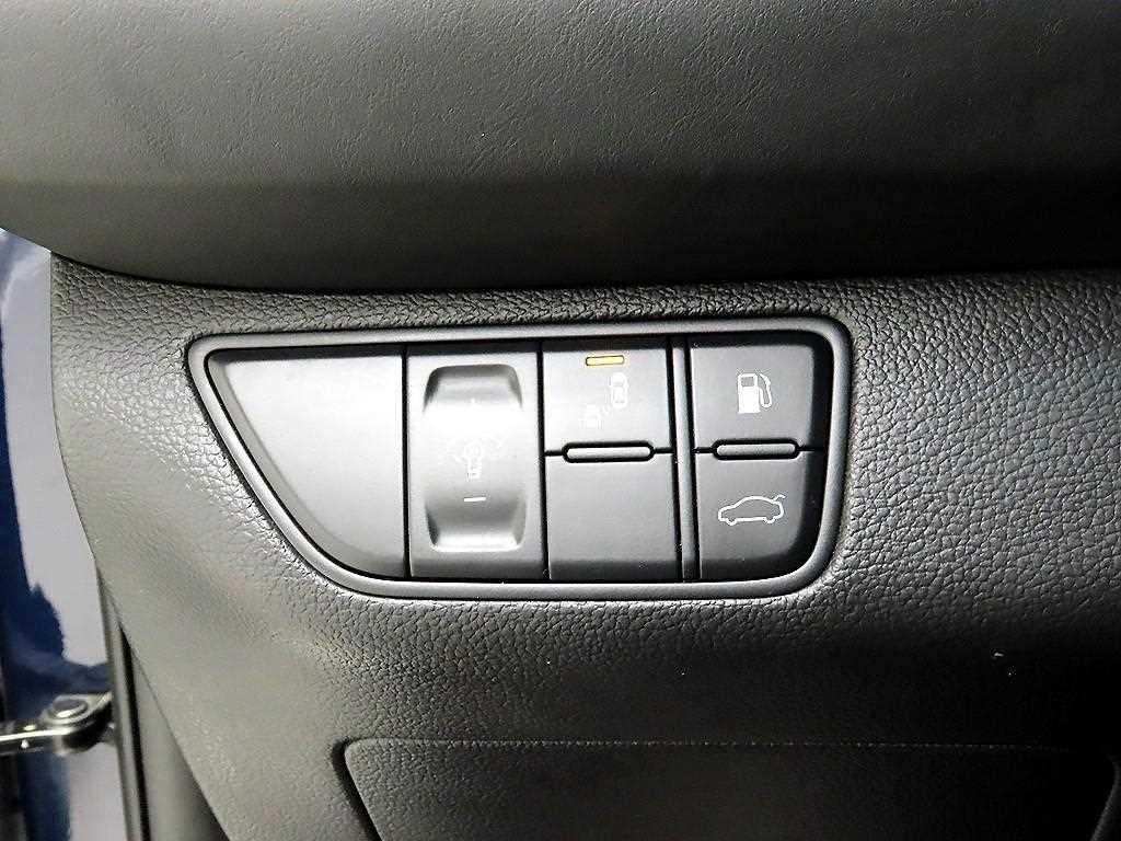 제네시스 G70 2.0T AWD 스포츠 패키지 이미지 12