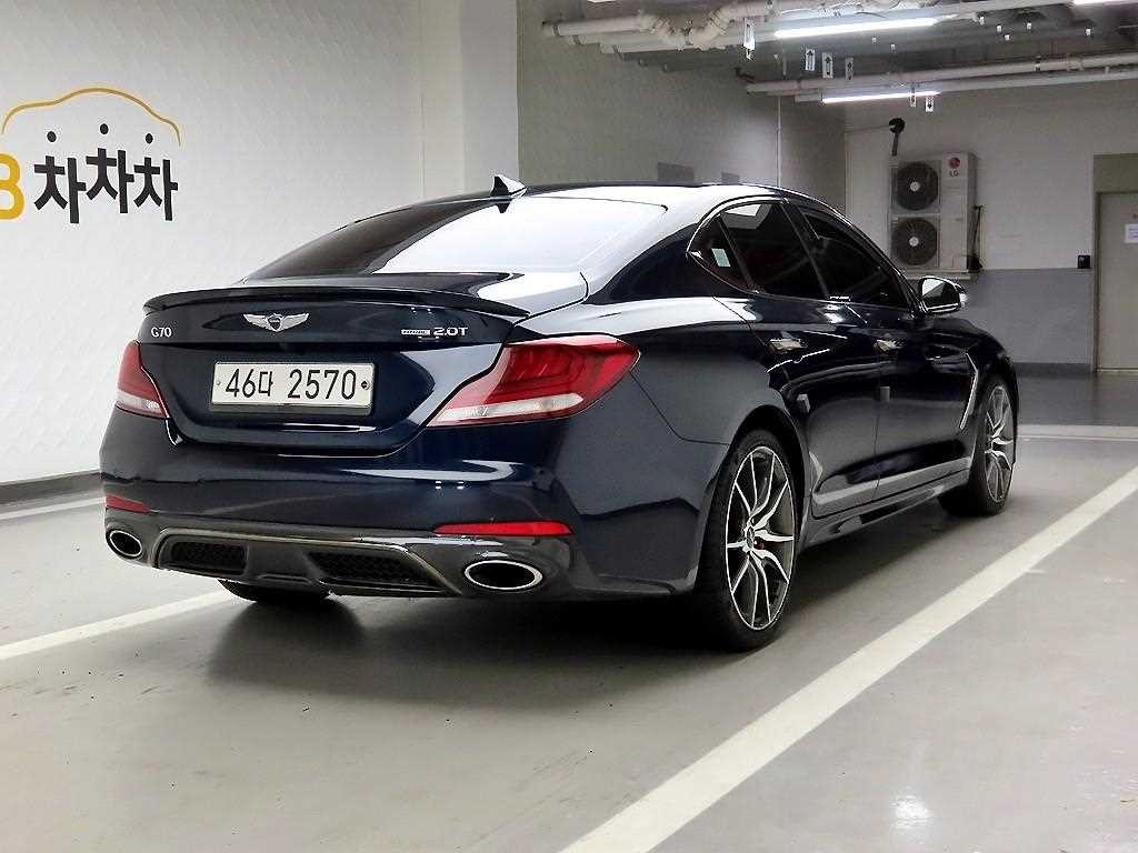 제네시스 G70 2.0T AWD 스포츠 패키지 이미지 4