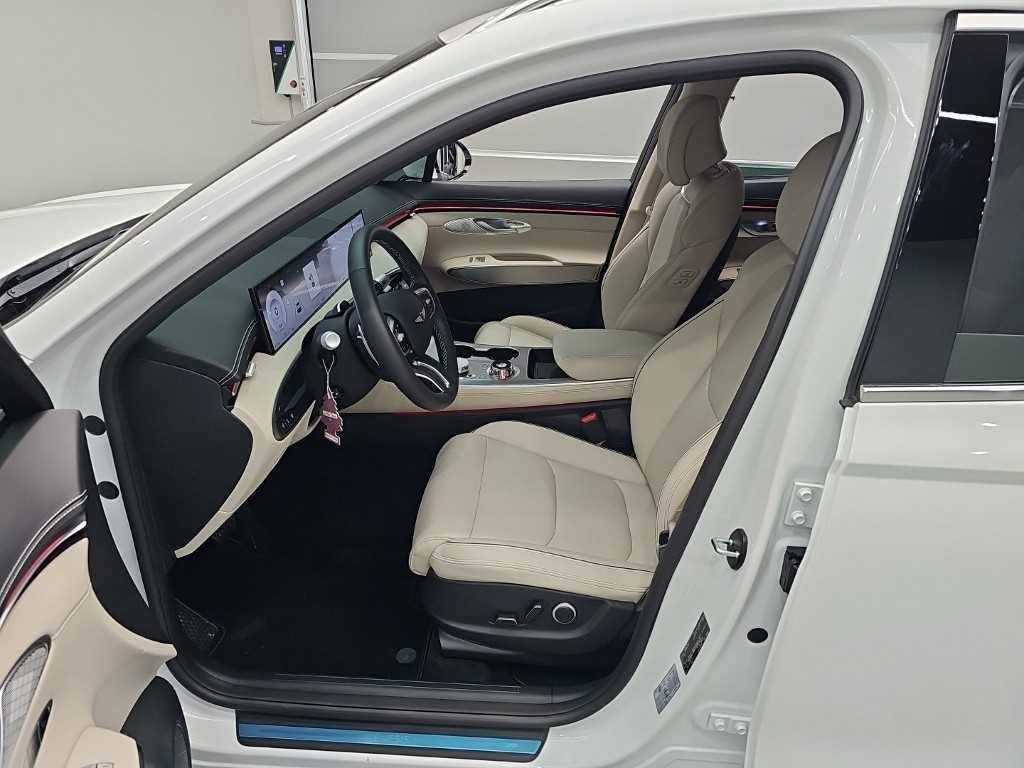 제네시스 GV70 2.5T 가솔린 2WD 기본형 이미지 11