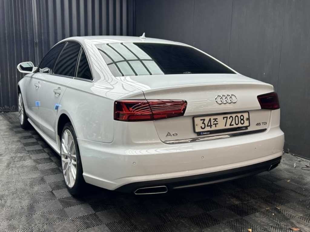 아우디 A6 뉴A6 35 TDI 프리미엄 이미지 2