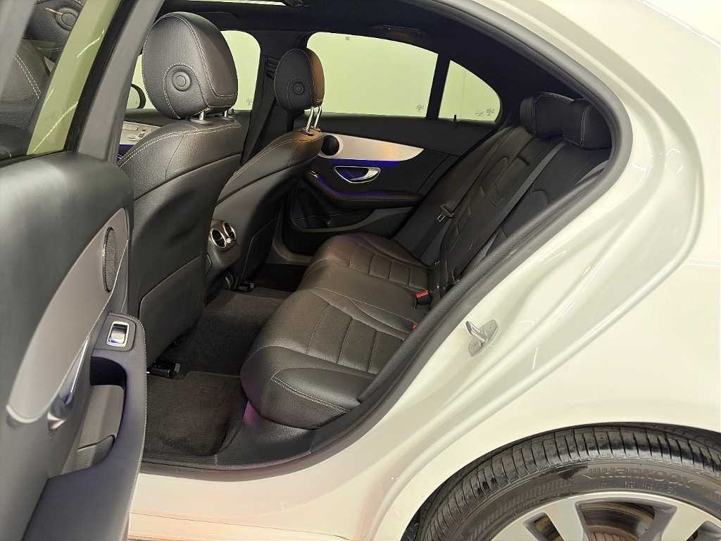 벤츠 C 클래스 C클래스 W205 C220 d 4MATIC 아방가르드 이미지 12