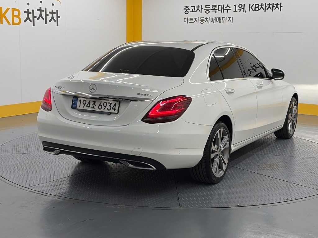 벤츠 C 클래스 C클래스 W205 C220 d 4MATIC 아방가르드 이미지 4